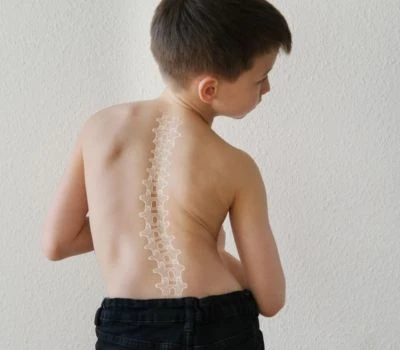 Muokkaako näyttöaika sukupolven selkärankaa?